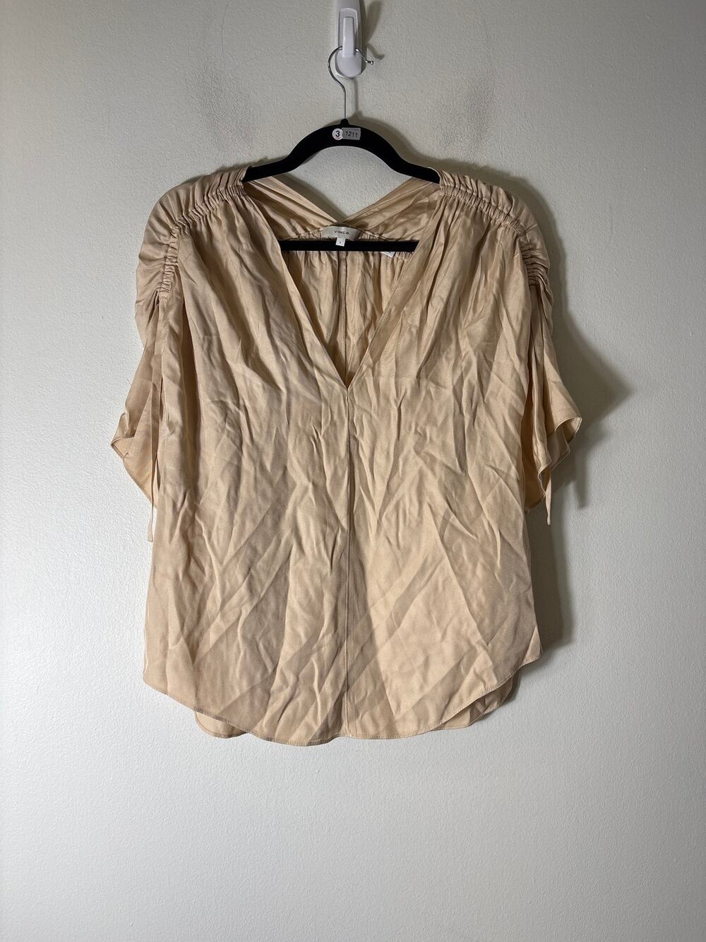 Vince Khaki Silk Blend V Neck Top Sz S